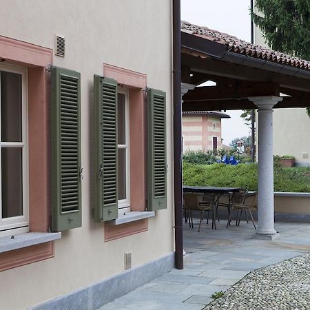 Foresteria Dei Piaceri Campestri Casciago Exteriör bild