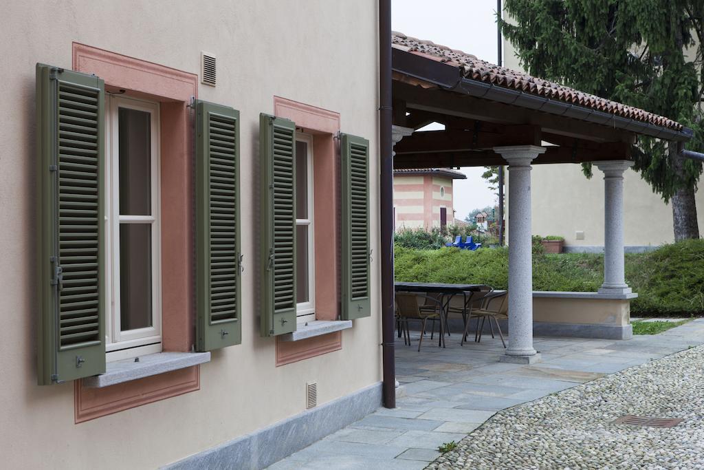Foresteria Dei Piaceri Campestri Casciago Exteriör bild