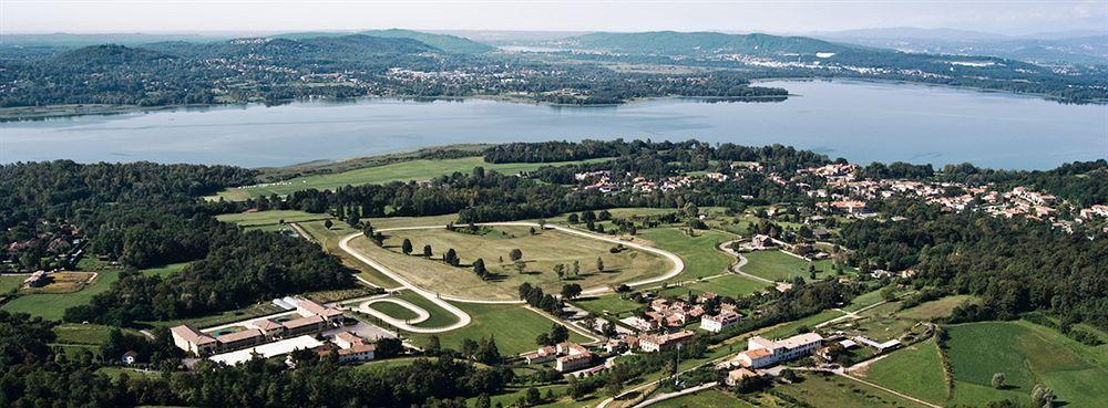 Foresteria Dei Piaceri Campestri Casciago Exteriör bild